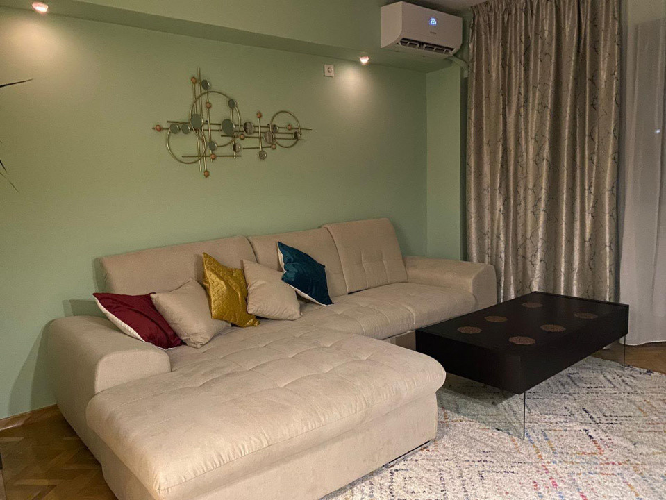 Apartament 3 camere, 73 mp, balcon, investitie, 1981, zona Titulescu Victoriei