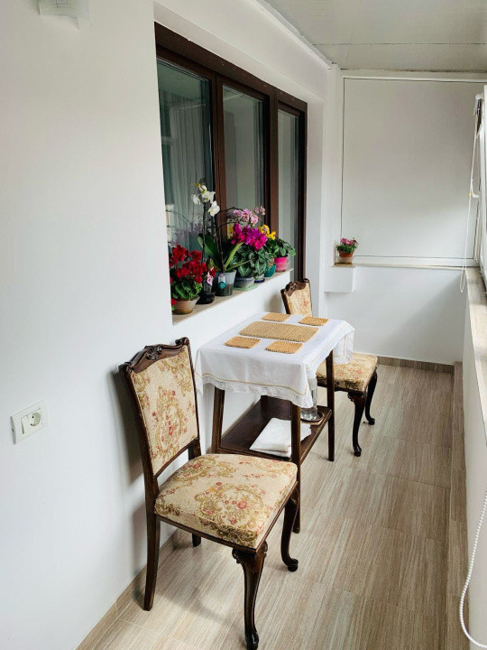 Apartament 3 camere, 73 mp, balcon, investitie, 1981, zona Titulescu Victoriei