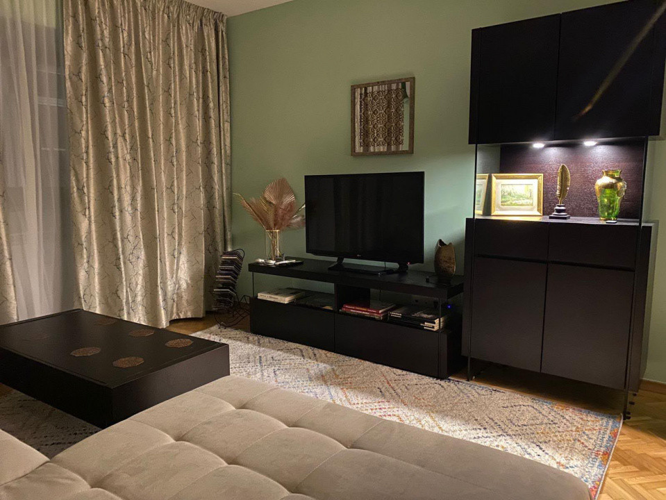 Apartament 3 camere, 73 mp, balcon, investitie, 1981, zona Titulescu Victoriei