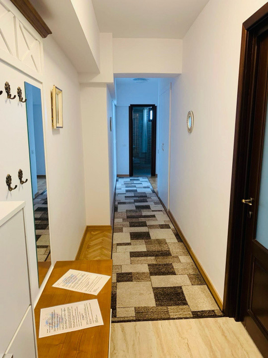 Apartament 3 camere, 73 mp, balcon, investitie, 1981, zona Titulescu Victoriei