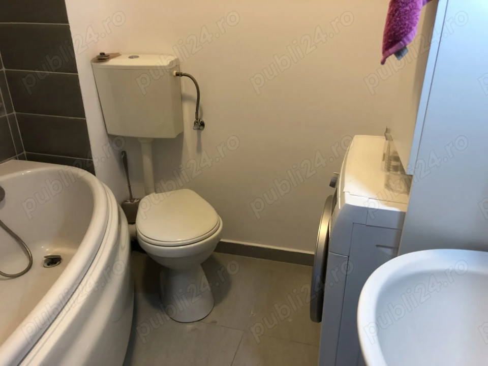 Apartament decomandat cu 2 camere pe B-dul Timisoara