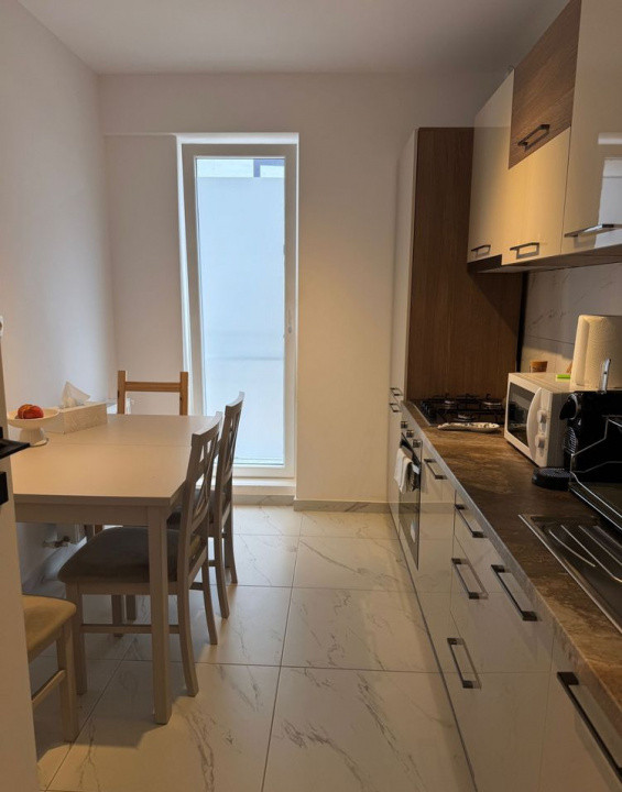 Apartament cu 3 camere - 80mp - zona Pallady