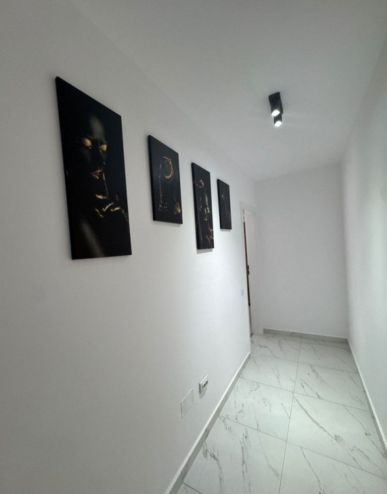 Apartament cu 3 camere - 80mp - zona Pallady