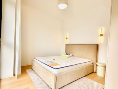 Închiriez apart 2 camere • 51 mp  One Lake Club 
