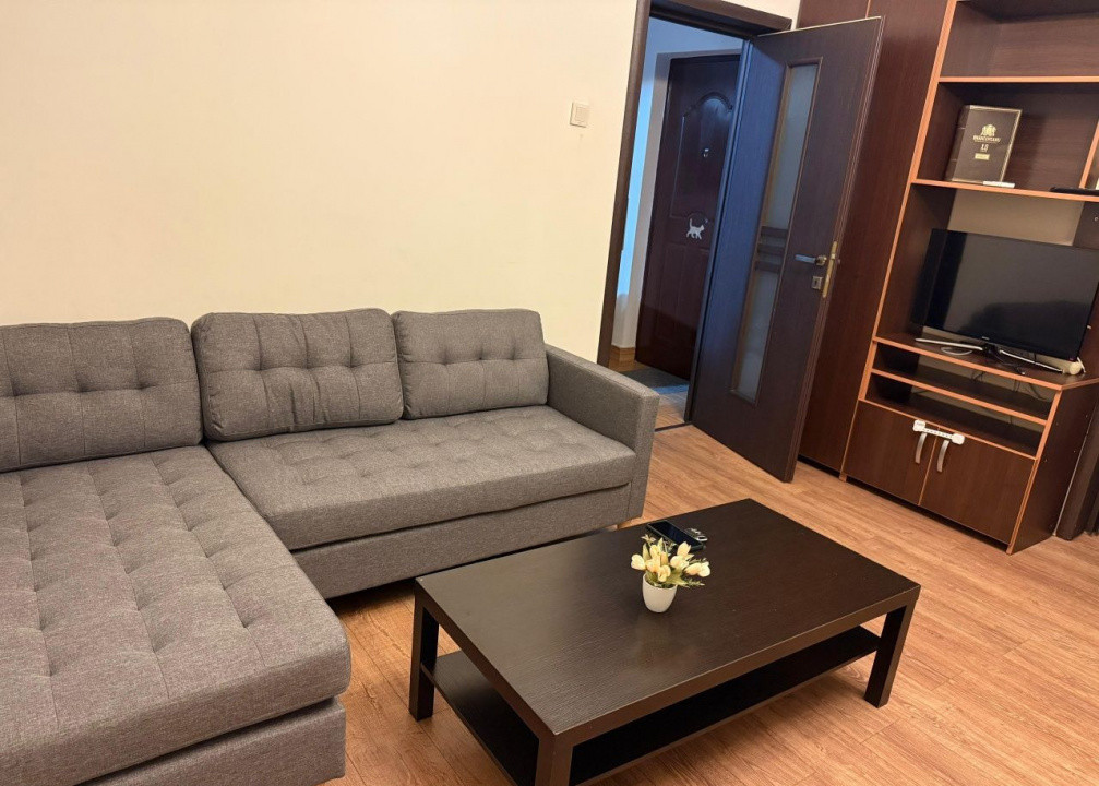 Apartament decomandat cu 2 camere Calea Rahovei