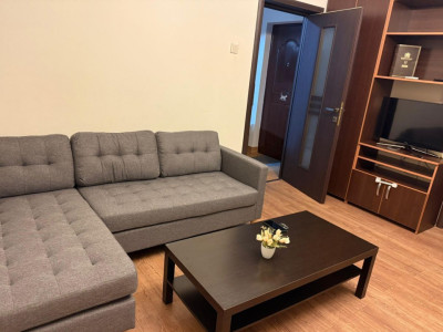 Apartament decomandat cu 2 camere Calea Rahovei