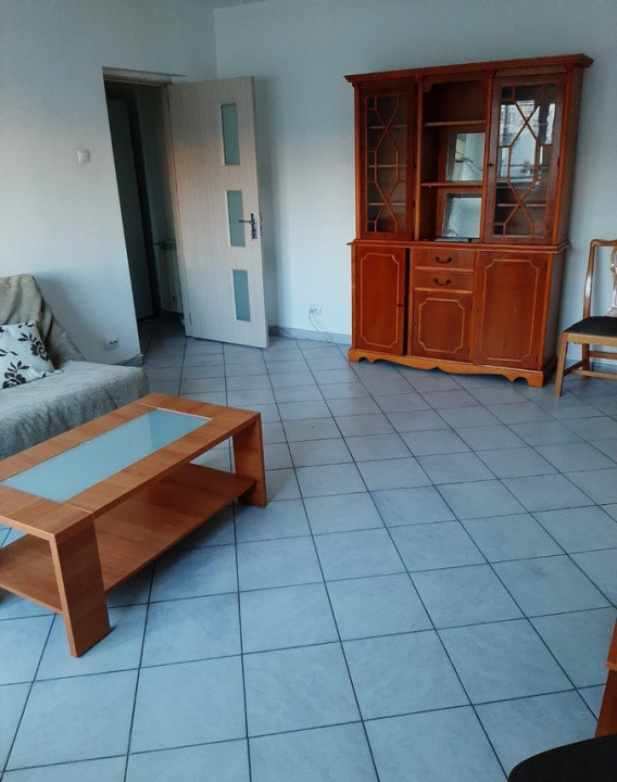 Apartament decomandat cu 2 camere, in zona Unirii