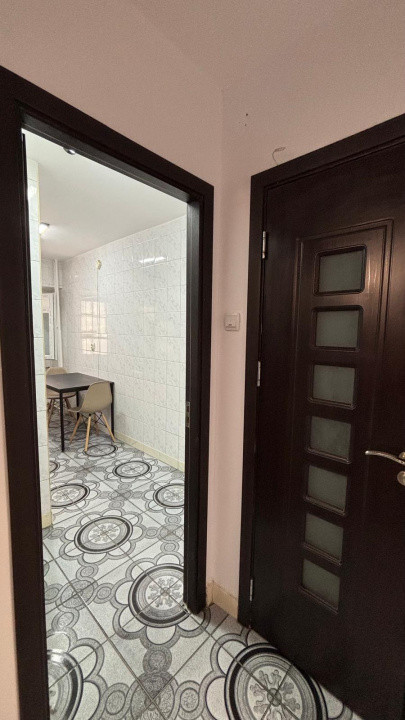 Apartament 3 camere | 200m de metrou