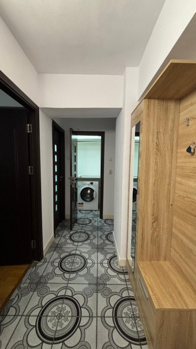 Apartament 3 camere | 200m de metrou
