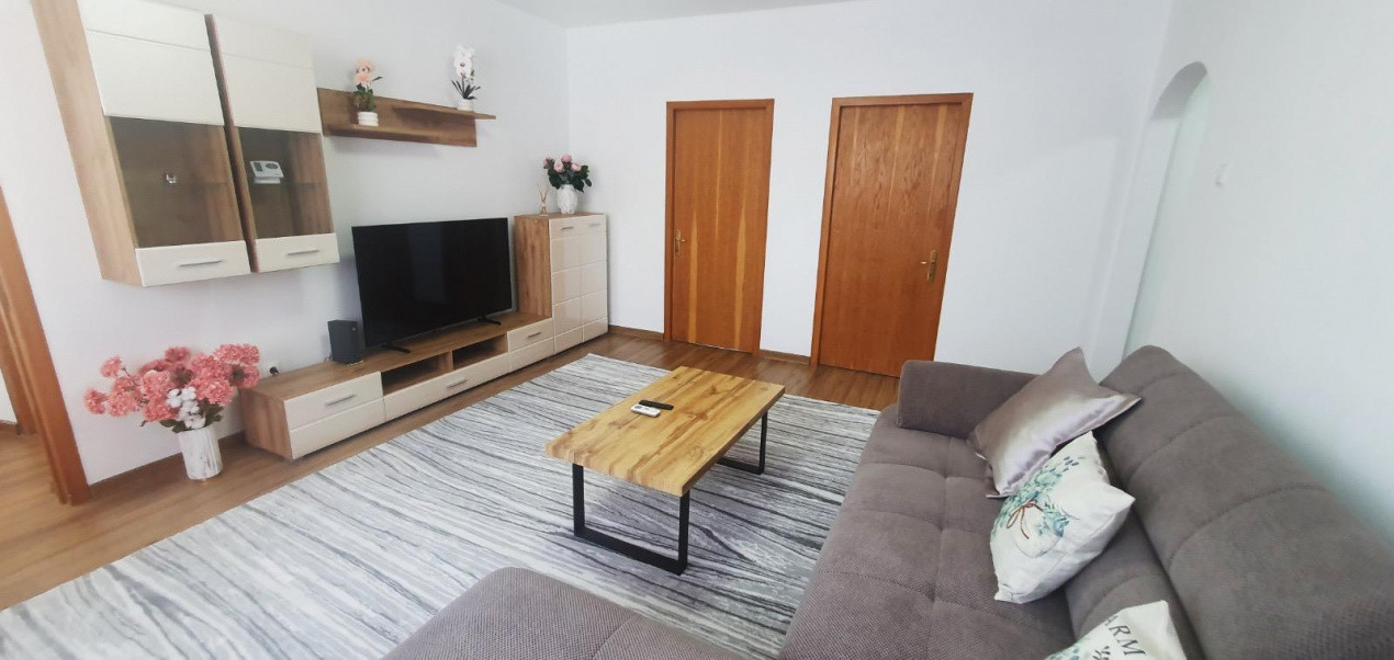 Apartament 3 camere | Bulevardul Magheru