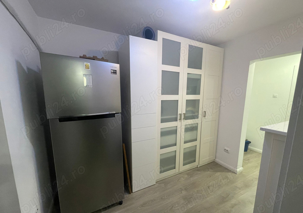 Apt cu 3 camere - inchiriere