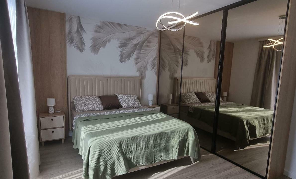 Prima inchiriere, vila stil duplex, 6 camere, 2 locuri de parcare, Veris Pipera