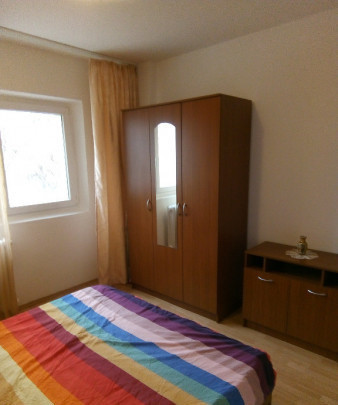 Apartament semidecomandat cu 2 camere  in 1 Mai 