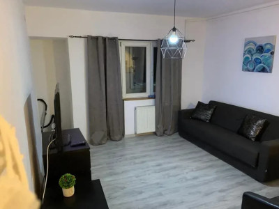 Apartament semidecomandat cu 2 camere, zona Coposu