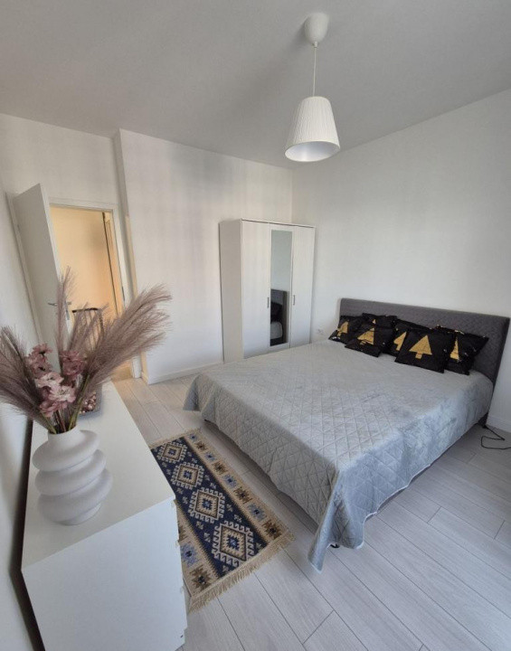 Apartament decomandat cu 2 camere  in Berceni 