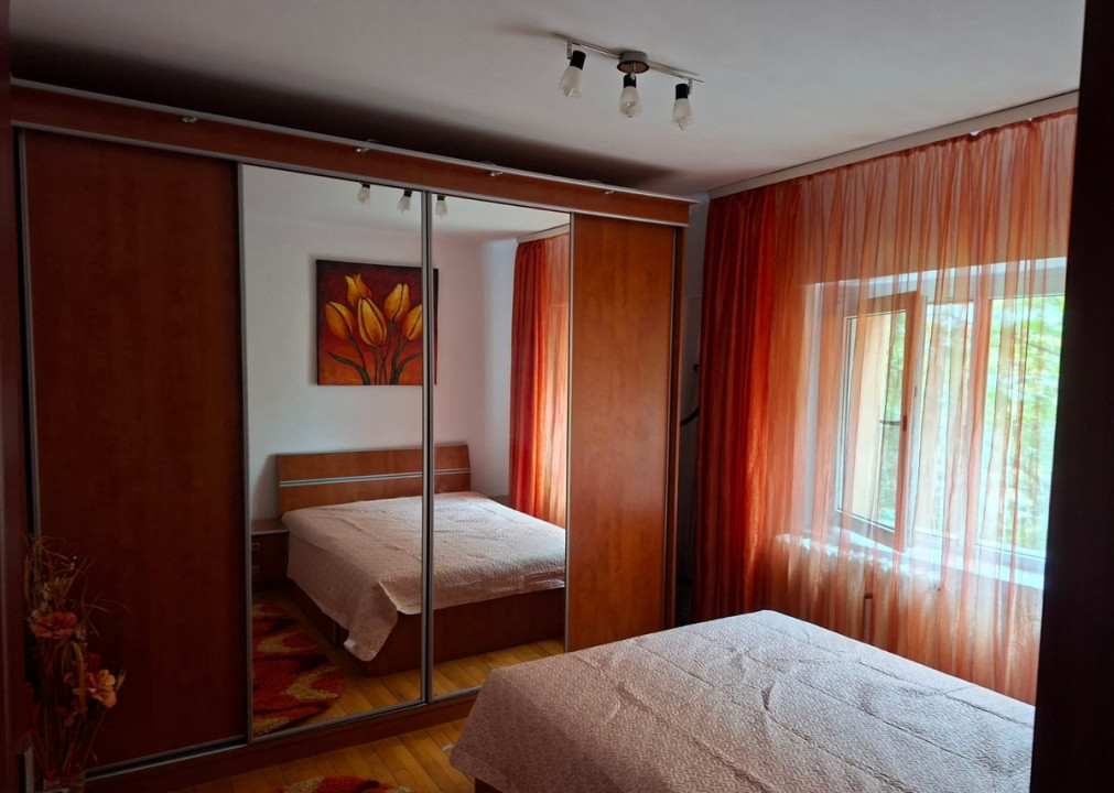 Apartament de 3 camere, zona Doamna Ghica