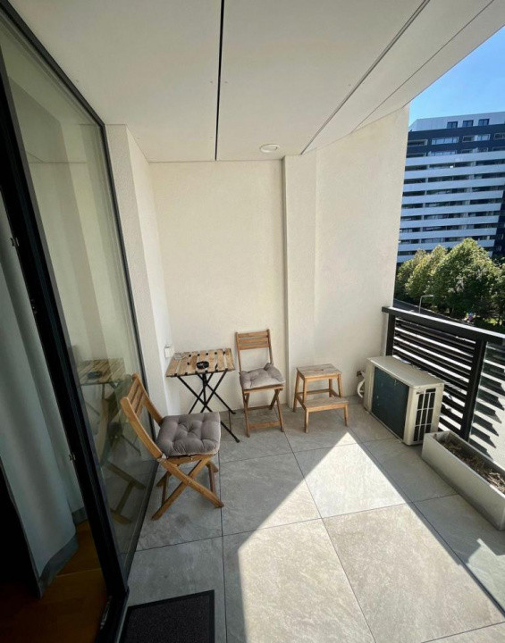 Apartament semidecomandat cu 2 camere  in Aviatiei 