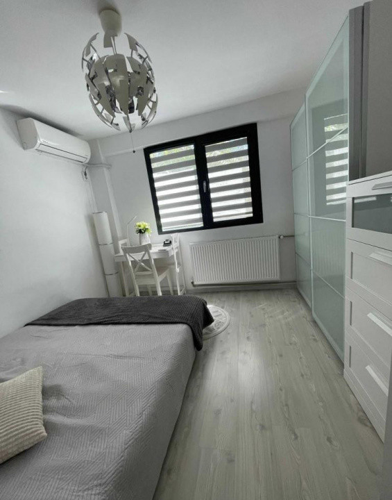 Apartament decomandat cu 2 camere  in Lujerului 