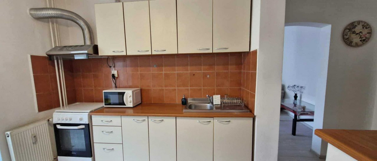 Închiriere apartament 2 camere, Teiul Doamnei