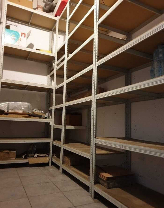 Apartament decomandat cu 2 camere  in Titan 