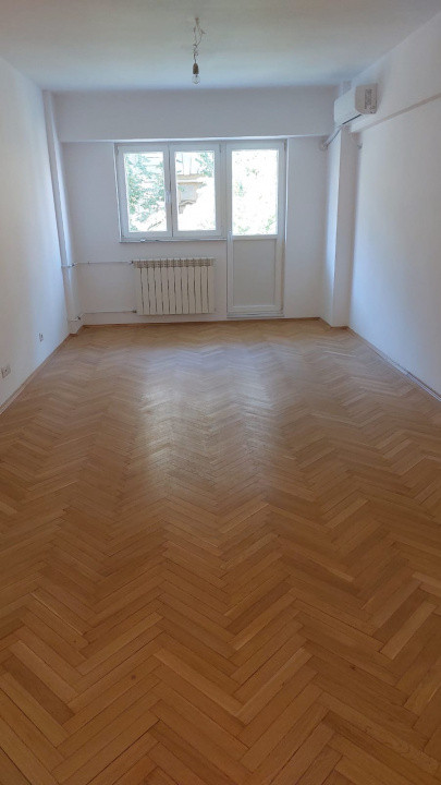 Apartament 4 camere, Piața Universității 