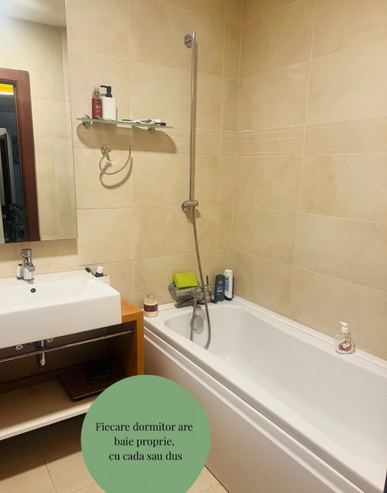 Apartament decomandat cu 3 camere  in Dristor 