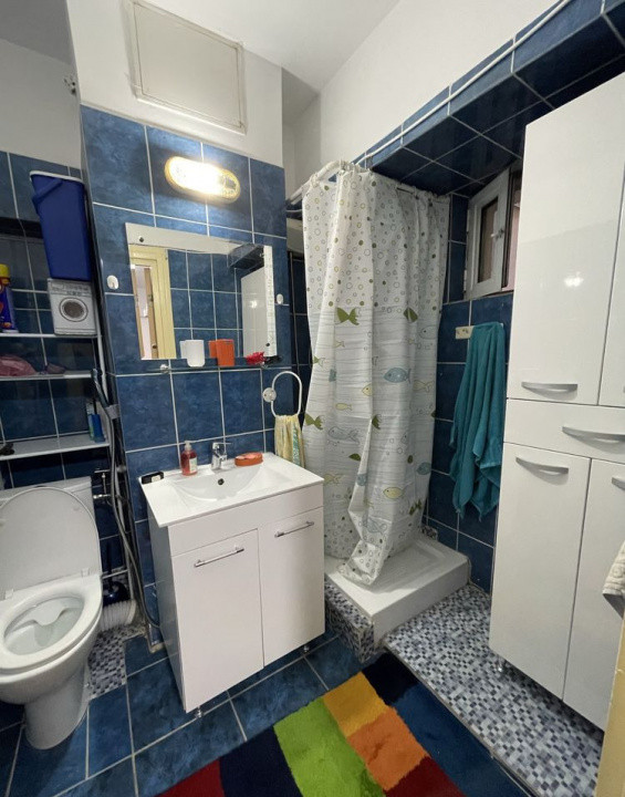 Apartament decomandat cu 3 camere, Bucur Obor 