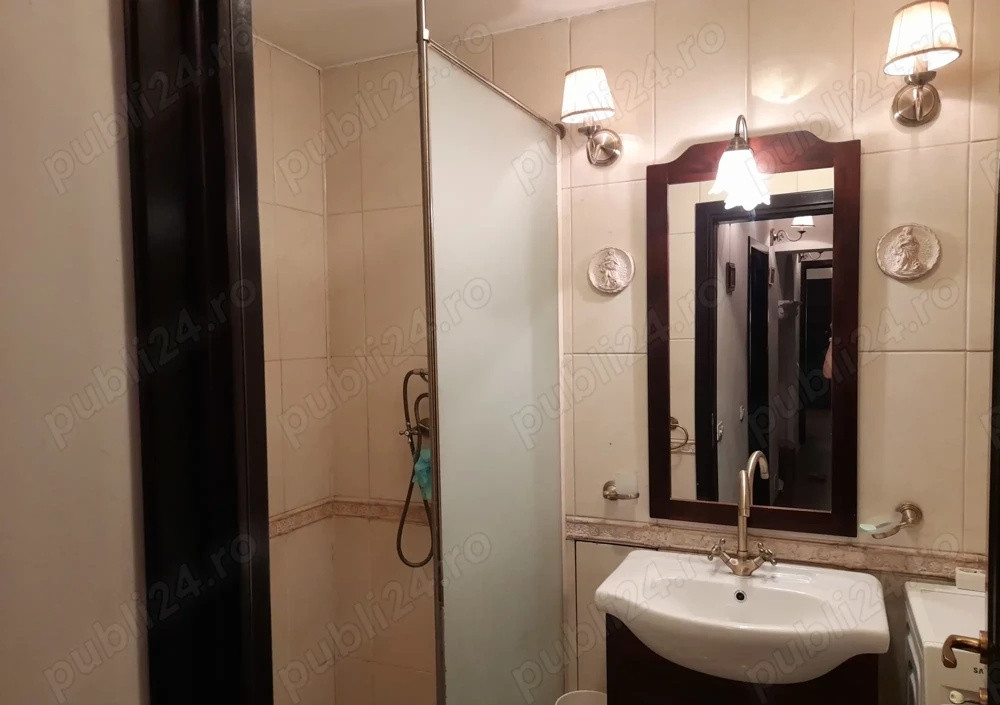 Apartament decomandat cu 2 camere, in zona Rahova 