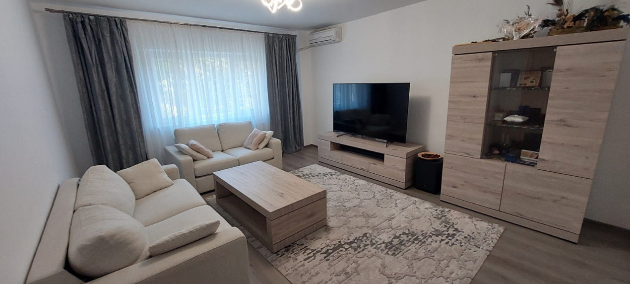 Apartament 3 camere complet utilat | Bd. Unirii