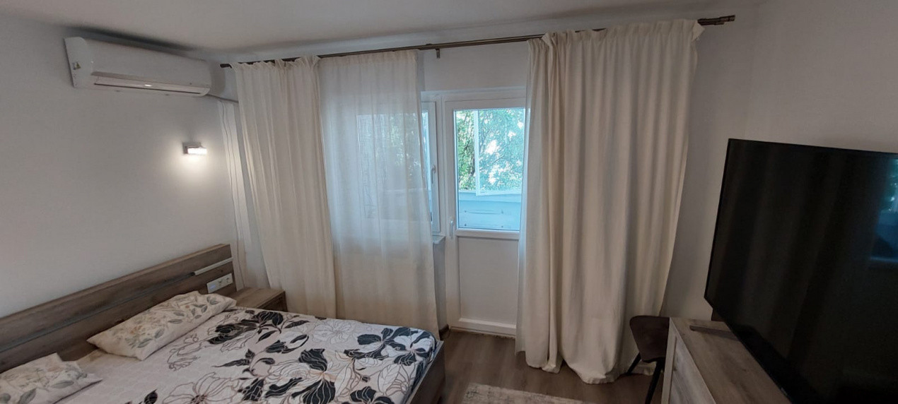 Apartament 3 camere complet utilat | Bd. Unirii