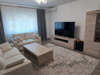 Apartament 3 camere complet utilat | Bd. Unirii