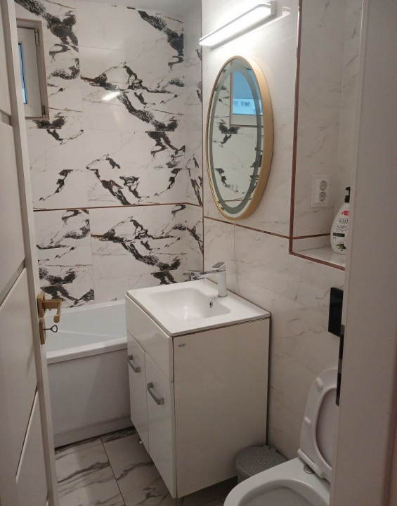 Apartament semidecomandat cu 2 camere in zona Obor 