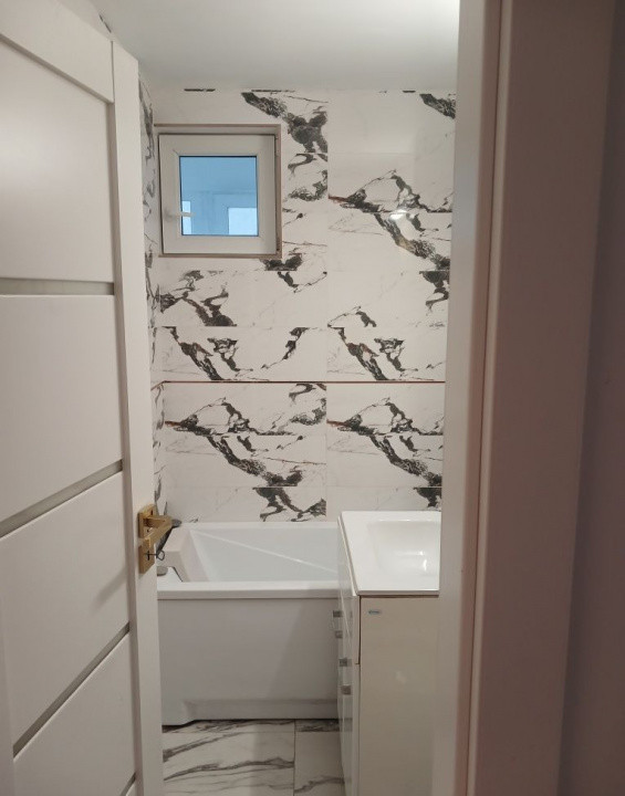 Apartament semidecomandat cu 2 camere in zona Obor 