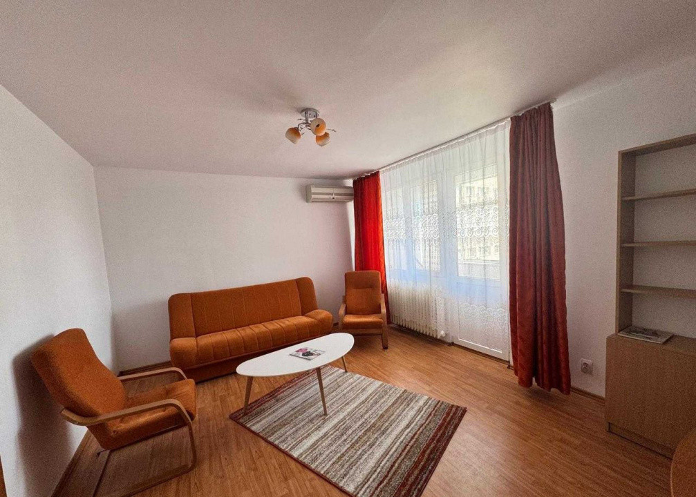 Apartament decomandat cu 2 camere  in Dristor 