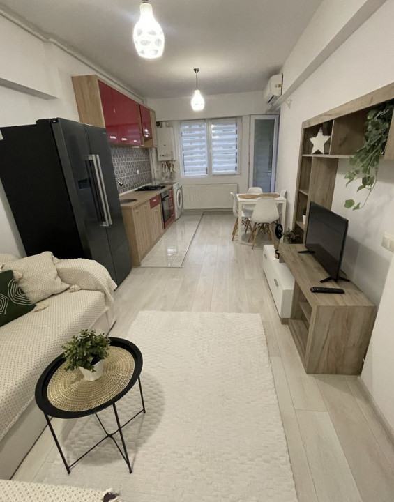 Apartament decomandat cu 2 camere  in Militari 