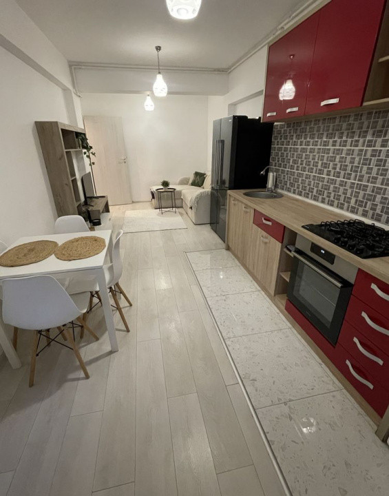 Apartament decomandat cu 2 camere  in Militari 