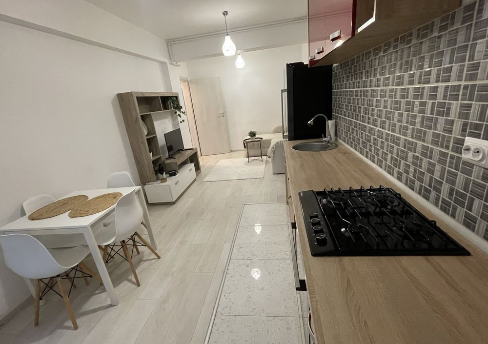 Apartament decomandat cu 2 camere  in Militari 