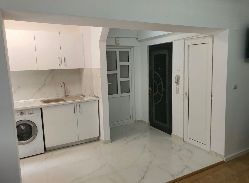 Apartament 3 camere Calea Victoriei