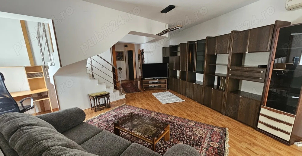 de inchiriat apartament duplex cu  3 camere  in Titan 