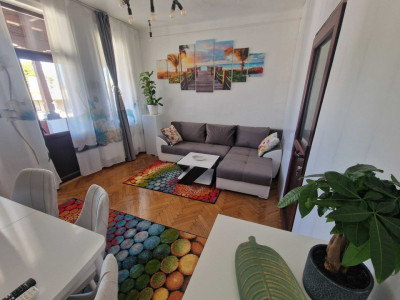 De închiriat | 5 camere + balcon | Parc Carol – Unirii – Tineretului