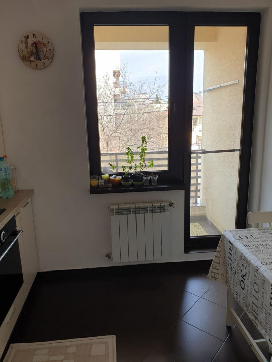 Apartament 2 camere, 1 Mai