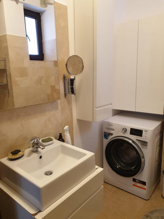 Apartament 2 camere, 1 Mai