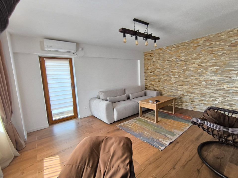Apartament Centru, Piața Victoriei