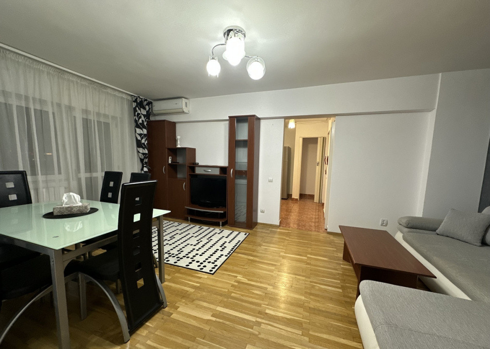 Apartament de inchiriat - 2 camere - 67mp - zona Decebal