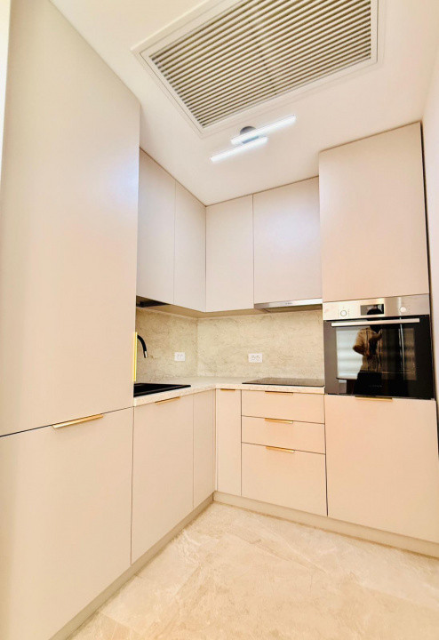 Apartament cu 2 camere de închiriat | One Lake Club