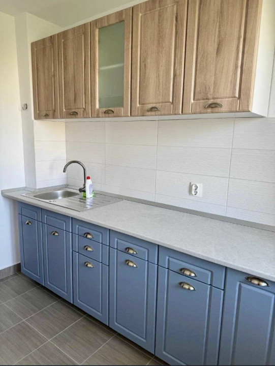 Apartament Titan, Piața Miniș