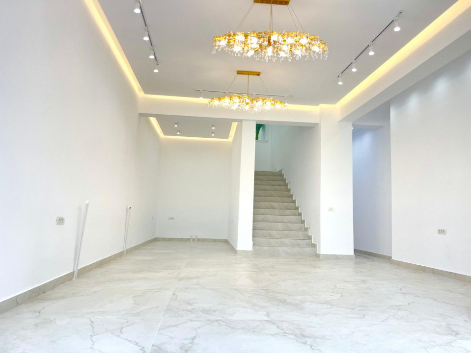 Spatiu comercial 250 mp, parter + et. 1, prima inchiriere, zona Colentina