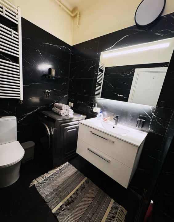 Apartament semidecomandat cu 2 camere, in zona Cotroceni 