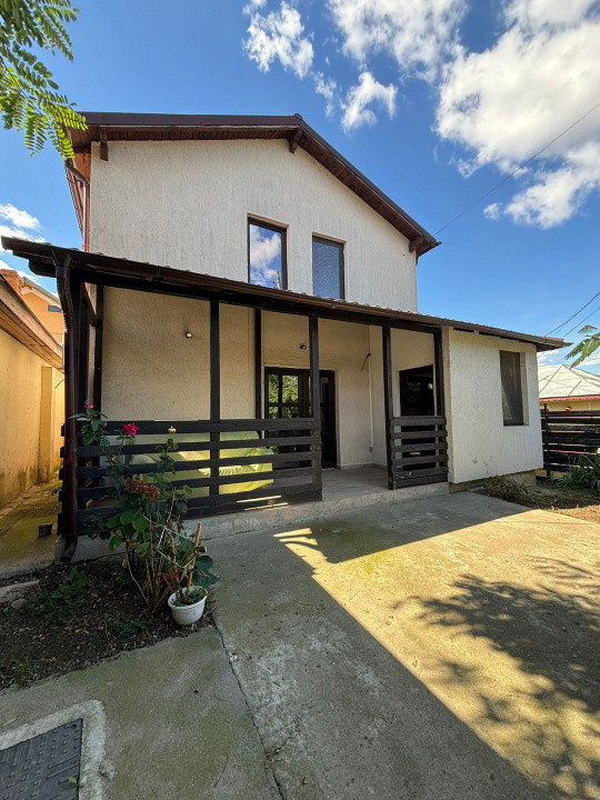 Casa individuala de vanzare P+1 - Tunari