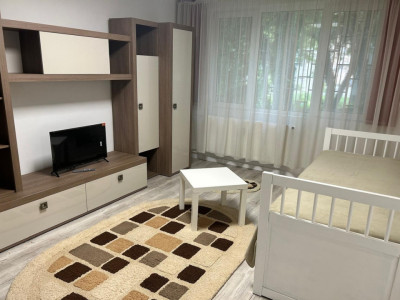 Garsoniera de inchiriat zona Brancoveanu 
